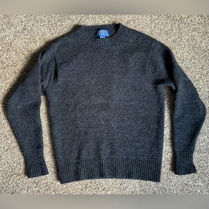 Pendleton Woolen Mills Men's Blue Wool Sweater - Size Medium